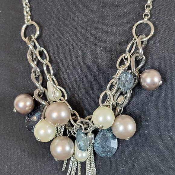 Silver Necklace With Multi Colored Stones - Picture 2 of 7